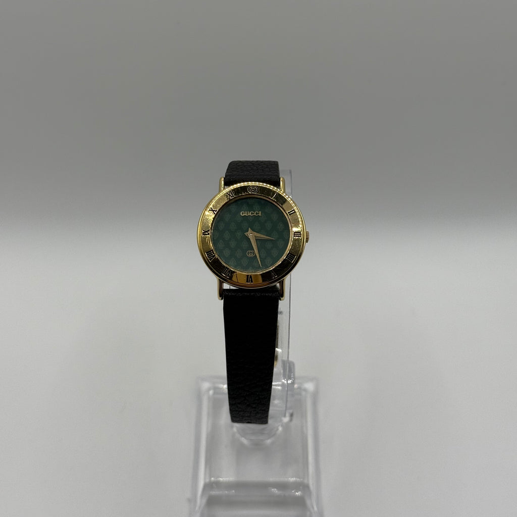 Pre used Vintage Gucci Watch 2500L
