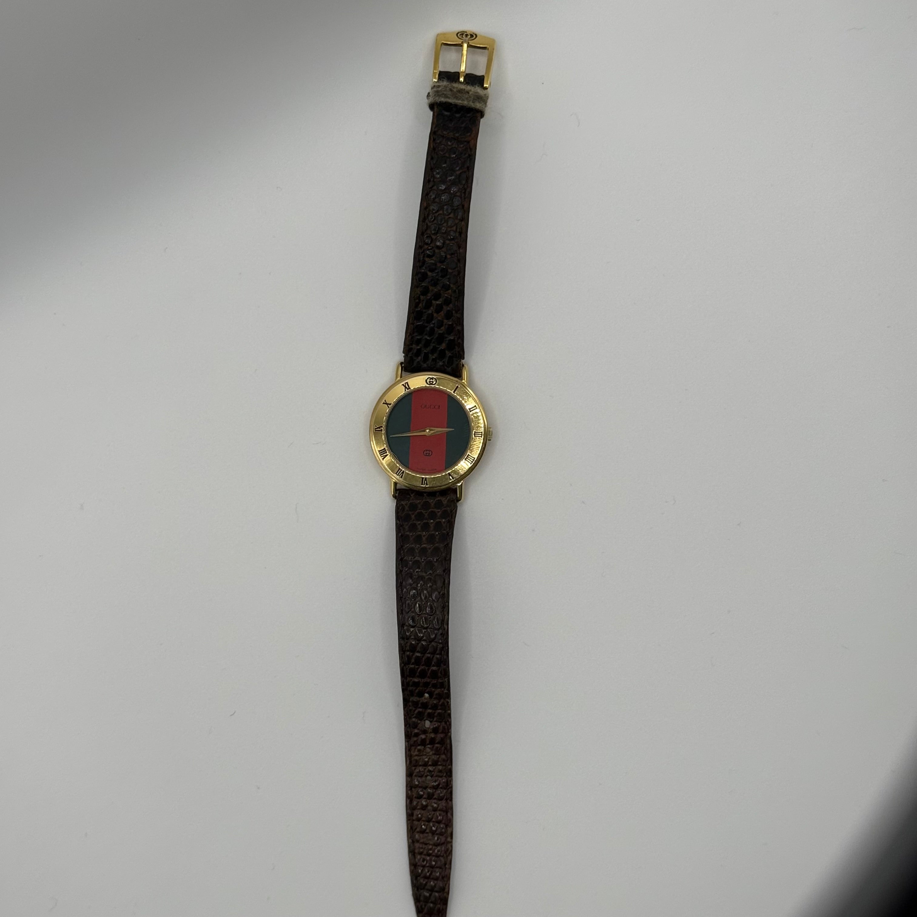 Pre used Vintage Gucci Watch 3000L