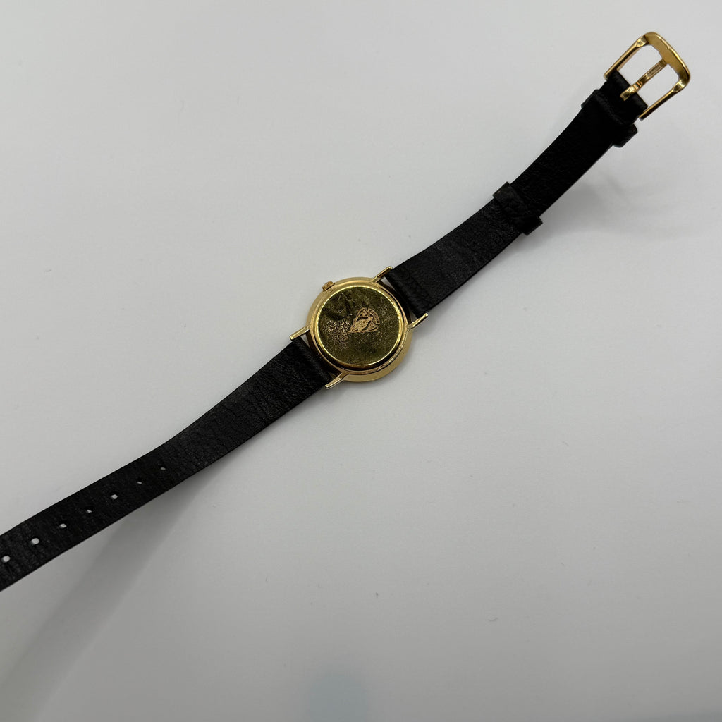 Pre used Vintage Gucci Watch 2500L